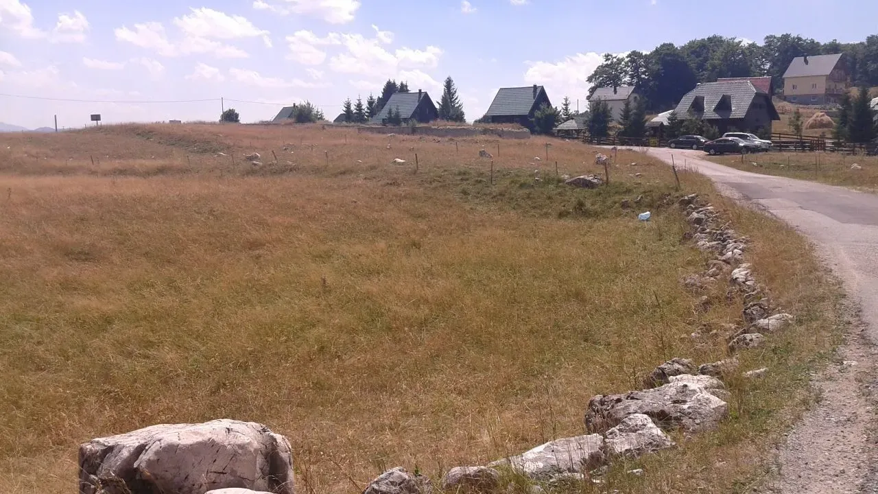 Prodaja, plac, 806m², Motički gaj, Žabljak