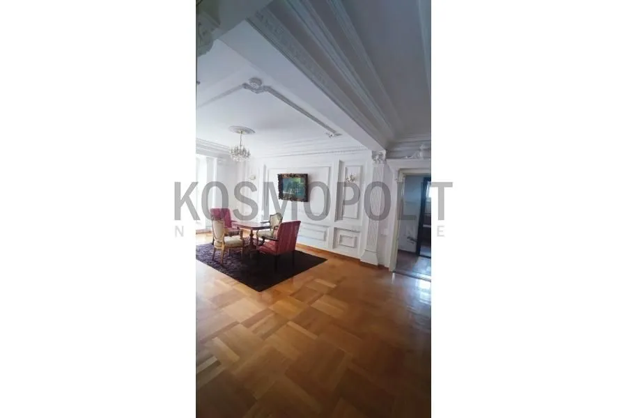Prodaja, kuća, 1560m², Voždovac Sve Podlokacije, Beograd