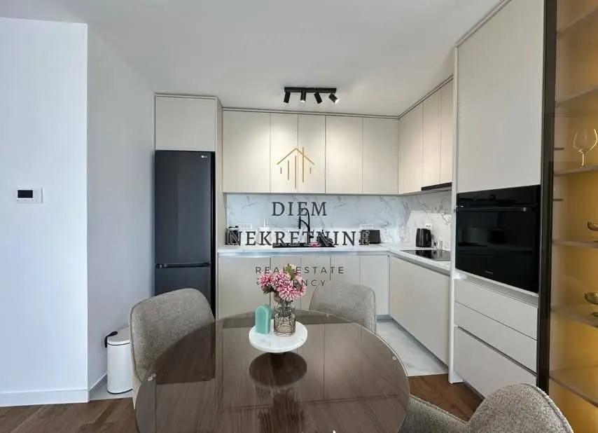 Rent, one bedroom apartment, 45m², Čeluga, Bar