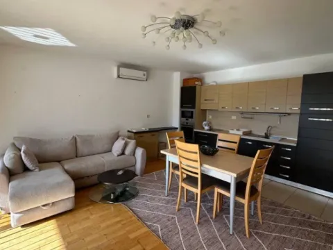 Prodaja, dvosoban stan, 78m², Pržno, Budva - image 1