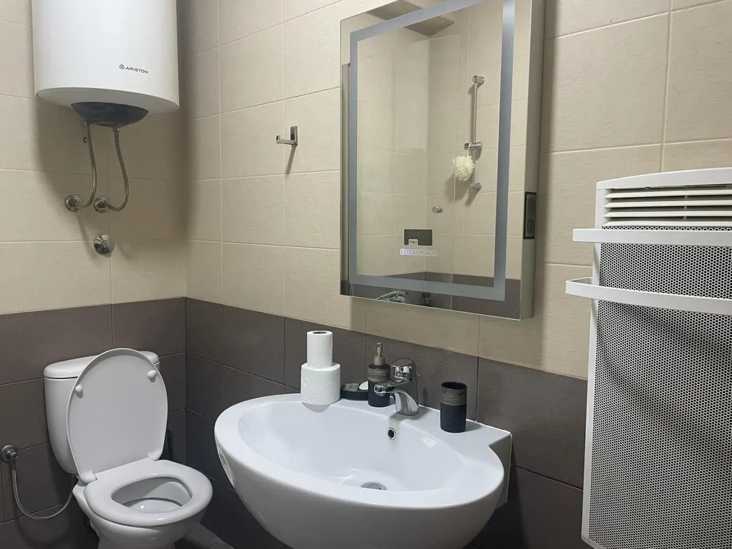 Rent, two bedroom apartment, 71m², Stari Aerodrom, Podgorica