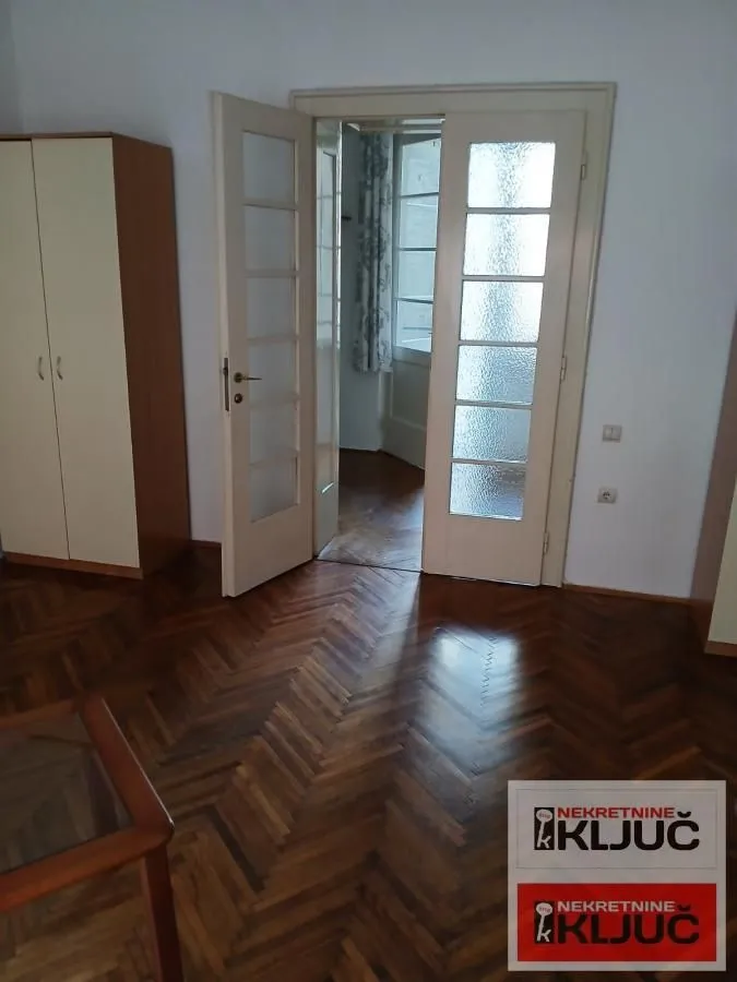 Prodaja, dvosoban stan, 70m², Centar, Novi Sad