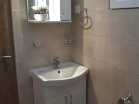 Prodaja, kuća, 179m², Petrovac, Budva - image 8