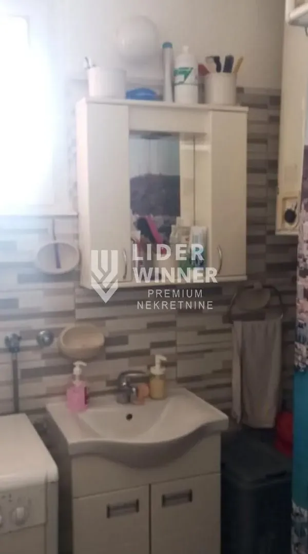 Sale, two bedroom apartment, 64m², Novi Beograd Blok 62, Novi Beograd Sve Podlokacije