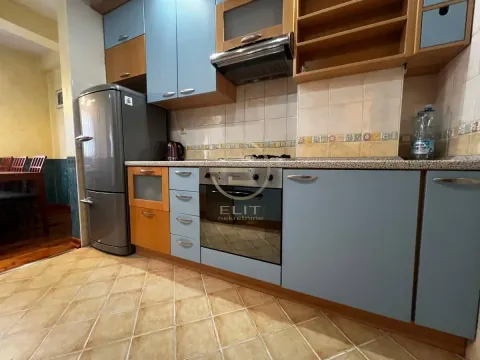 Izdavanje, trosoban stan, 85m², Sajmište, Novi Sad - image 10