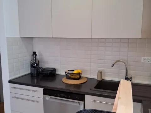 Sale, three bedroom apartment, 84m², Rozino, Budva - image 11