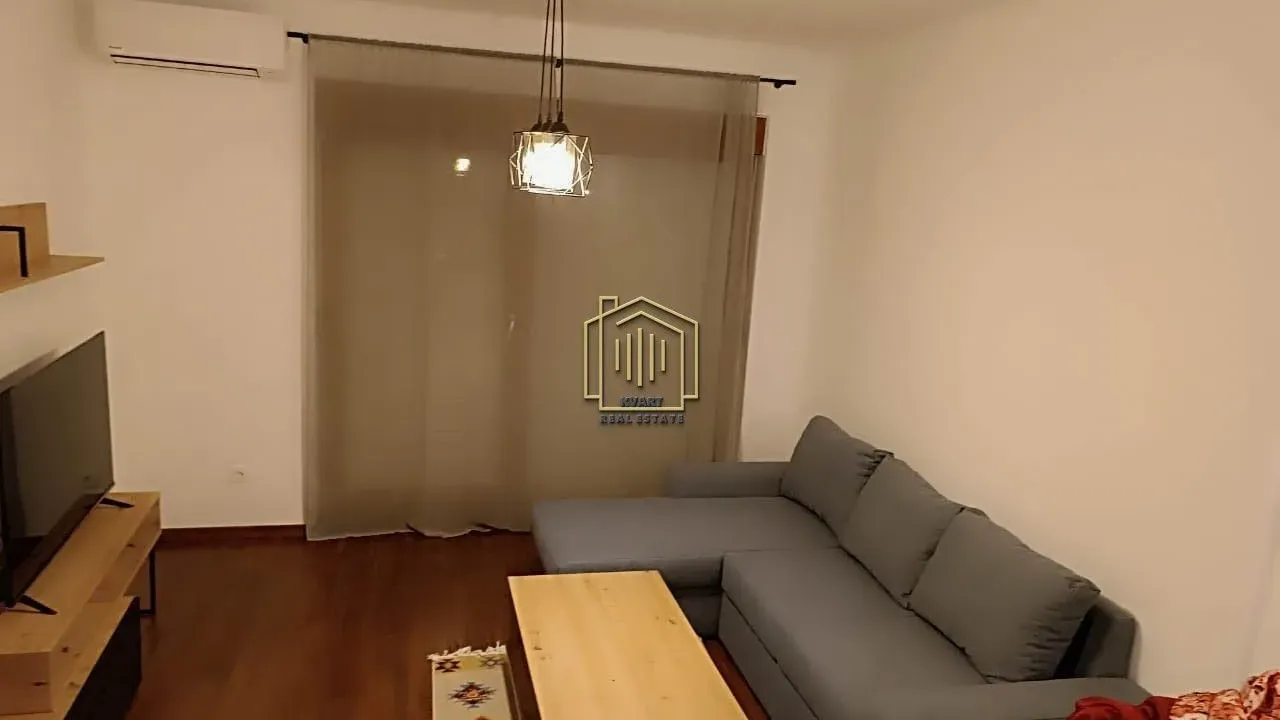 Izdavanje, jednosoban stan, 54m², Master Kvart, Podgorica