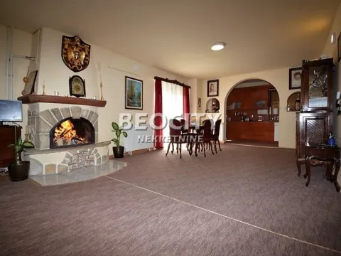 Prodaja, kuća, 450m², Vrčin, Grocka - image 8