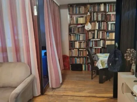 Prodaja, dvosoban stan, 77m², Blok 5, Podgorica - image 8