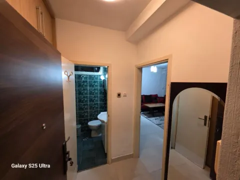 Izdavanje, jednosoban stan, 37m², Centar, Podgorica - image 6