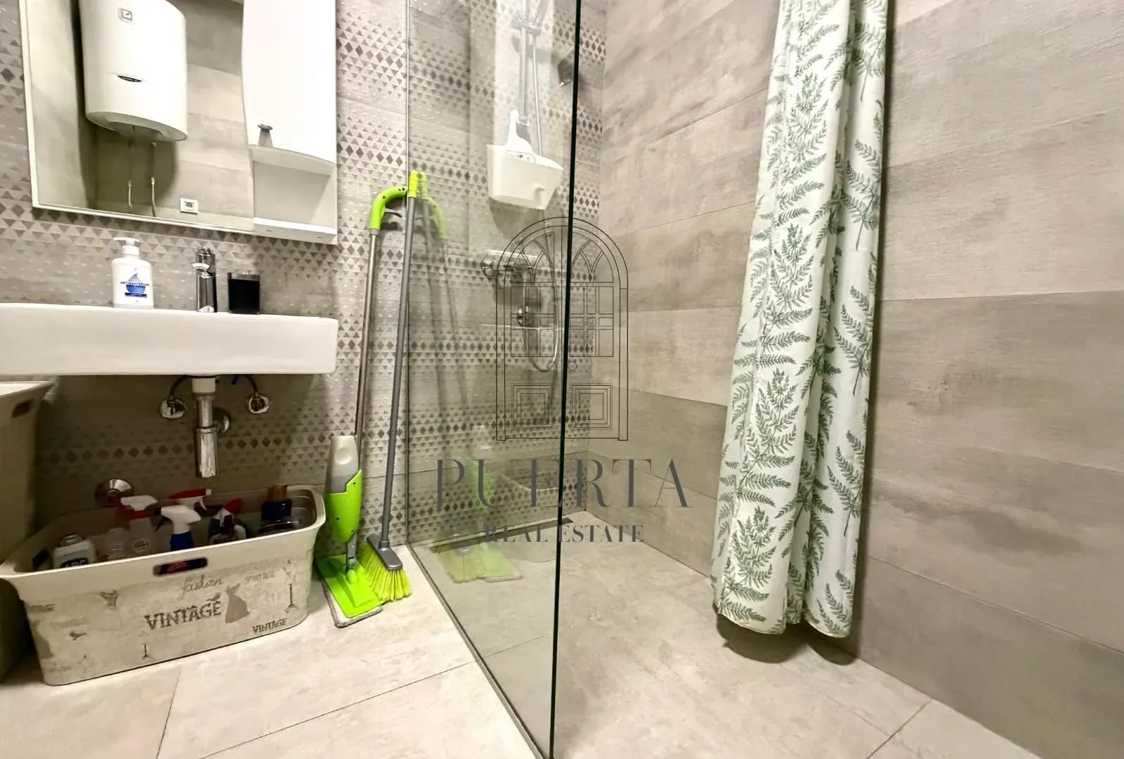 Rent, one bedroom apartment, 54m², Ljubović, Podgorica