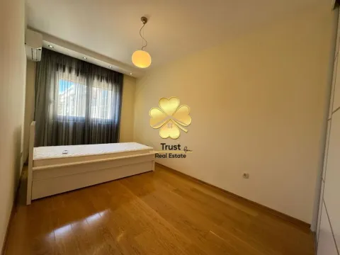 Izdavanje, dvosoban stan, 71m², Momišići, Podgorica - image 7