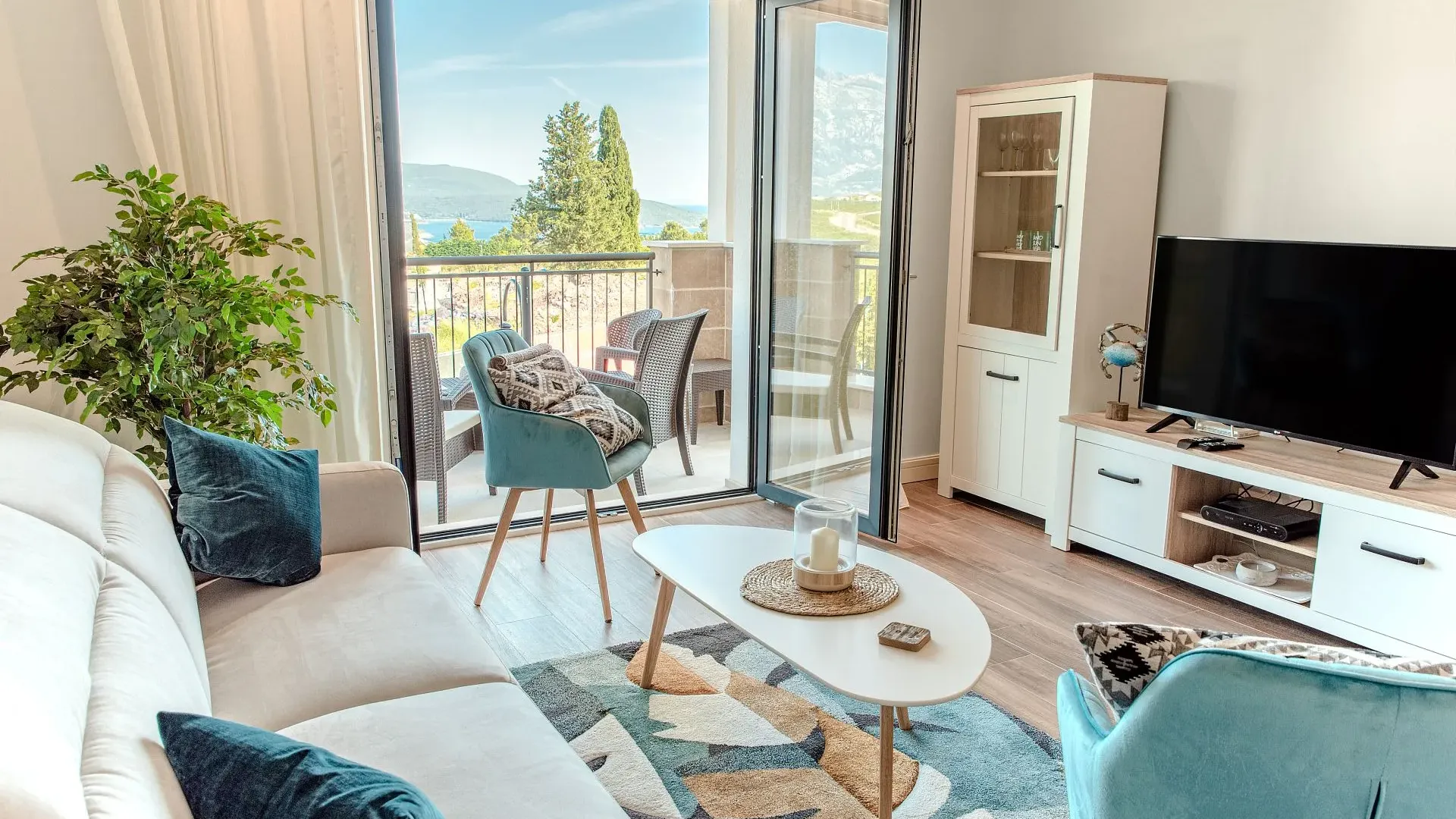Prodaja, stan, 141m², Tivat, Crna Gora