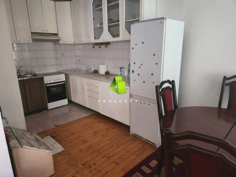 Sale, house, 300m², Ledena Stena, Niš