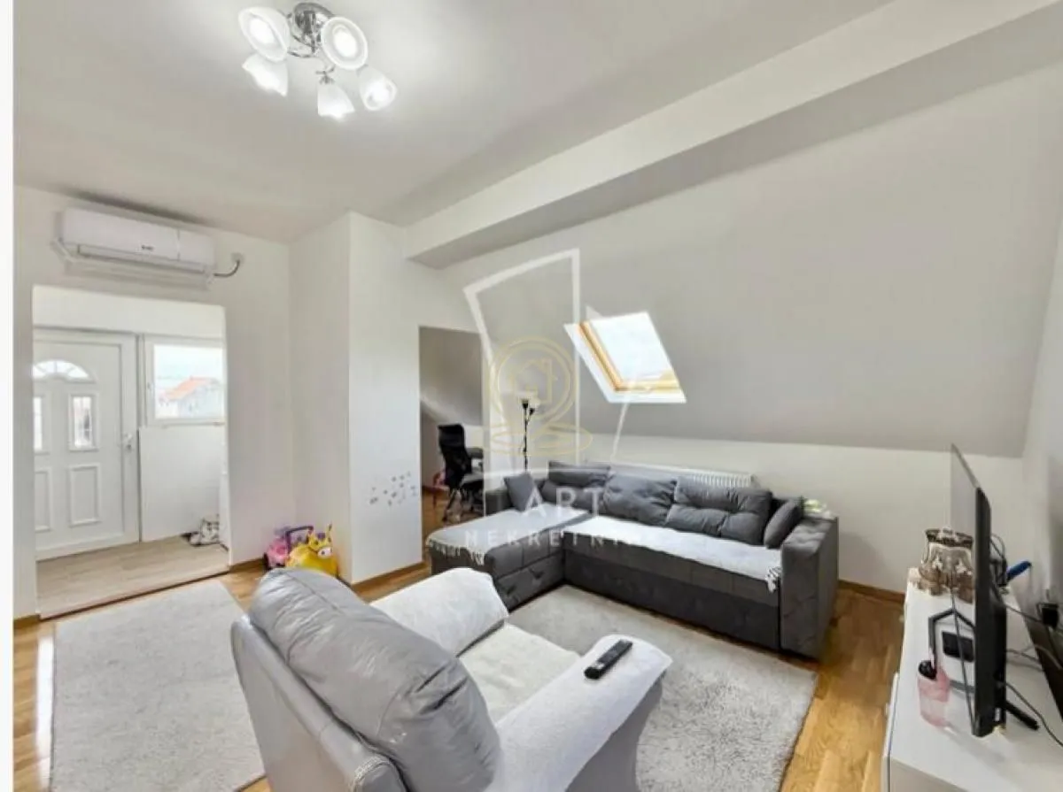 Sale, house, 280m², Arnajevo, Barajevo