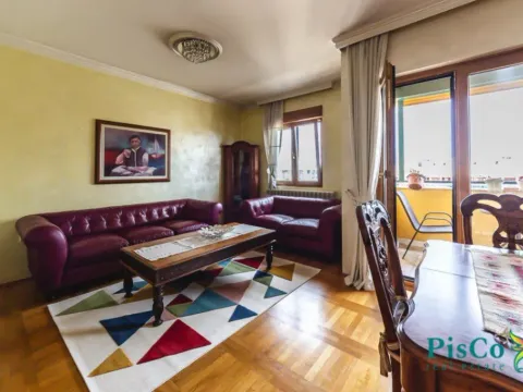 Izdavanje, dvosoban stan, 90m², Preko Morače, Podgorica