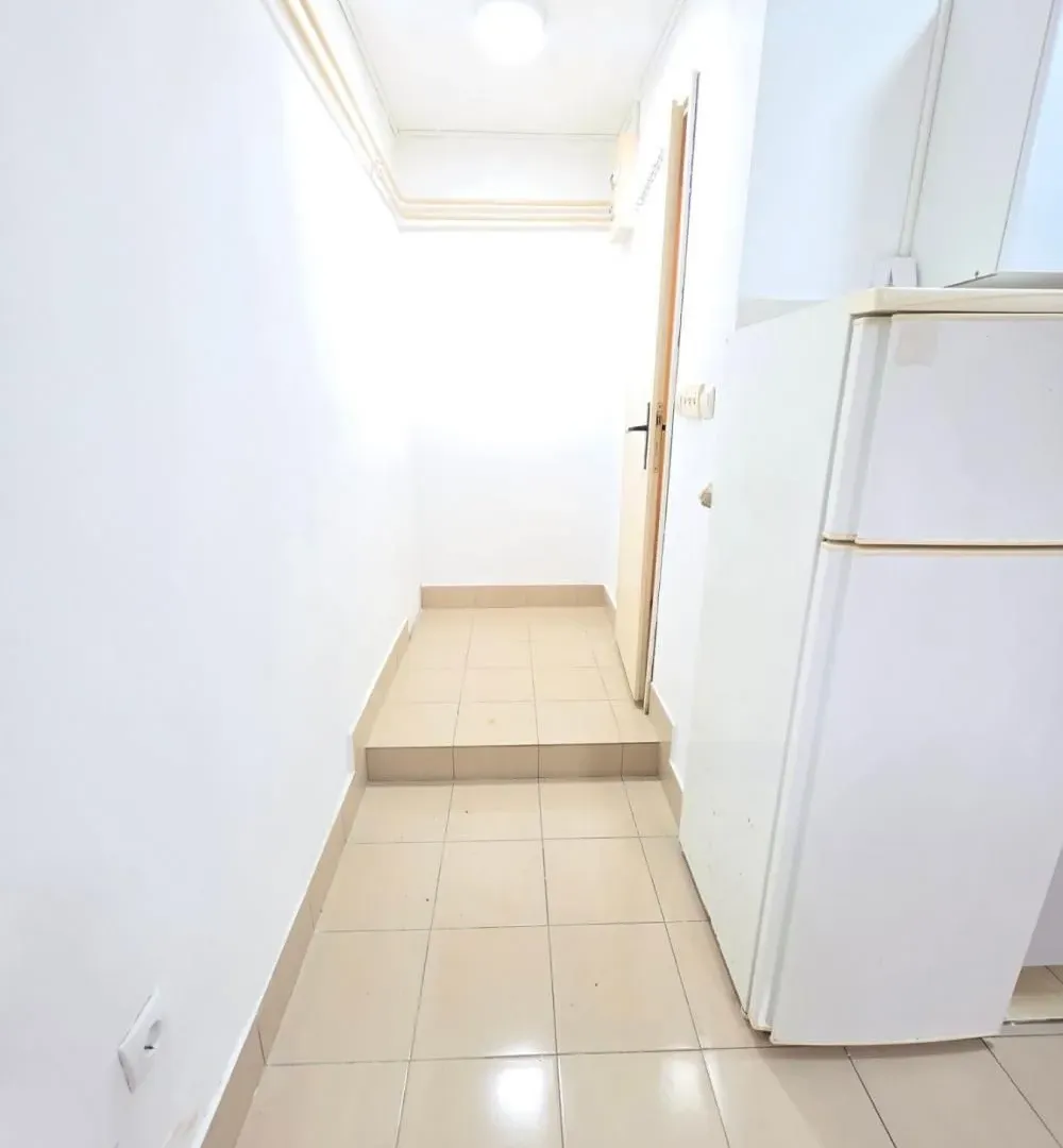 Prodaja, jednosoban stan, 20m², Bežanijska Kosa 3, Bežanijska Kosa Sve Podlokacije