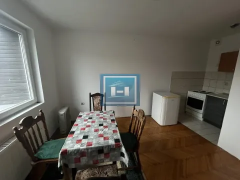 Izdavanje, jednosoban stan, 42m², Kajsijar, Jagodina - image 7