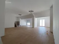 Prodaja, trosoban stan, 174m², Podgorica, Crna Gora - image 2