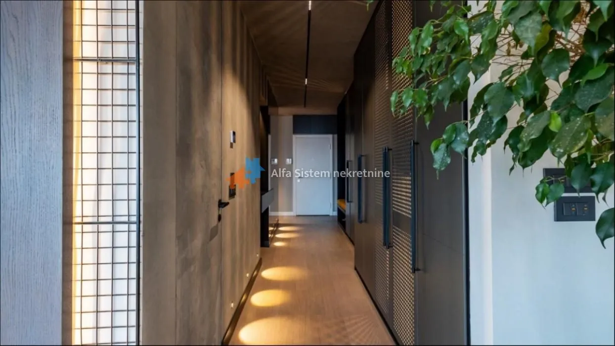 Rent, three bedroom apartment, 193m², Stari Grad, Beograd