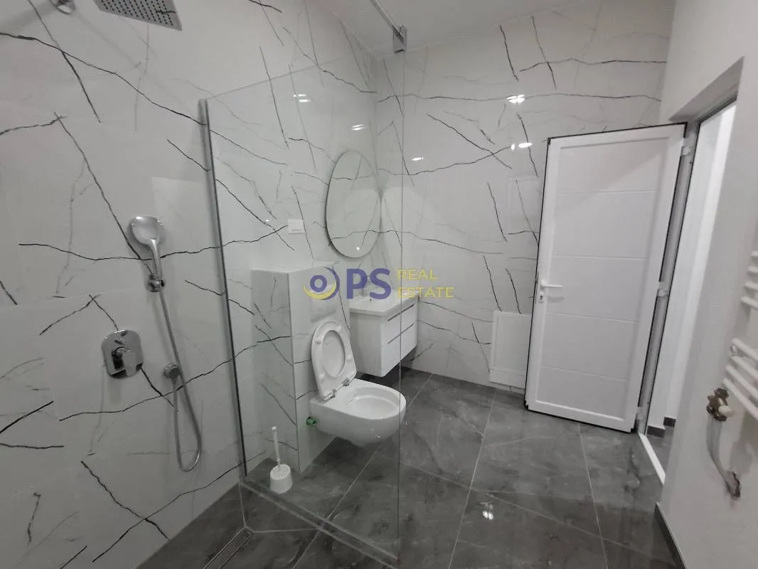 Izdavanje, kuća, 400m², Bar, Crna Gora