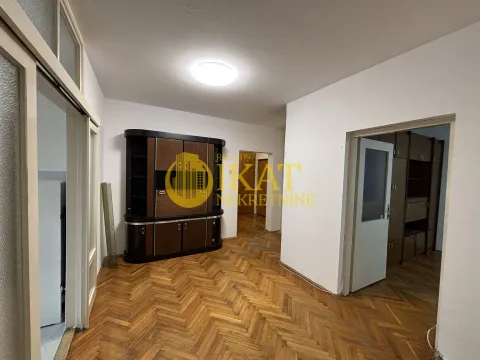 Izdavanje, trosoban stan, 70m², Lion, Zvezdara Sve Podlokacije - image 7