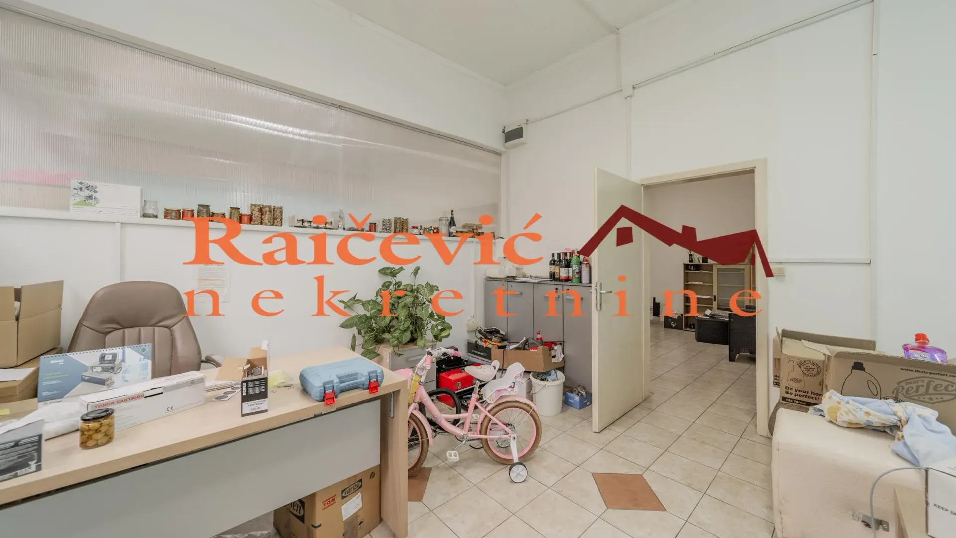 Sale, office space, 315m², Vojvode Vlahovica, Beograd