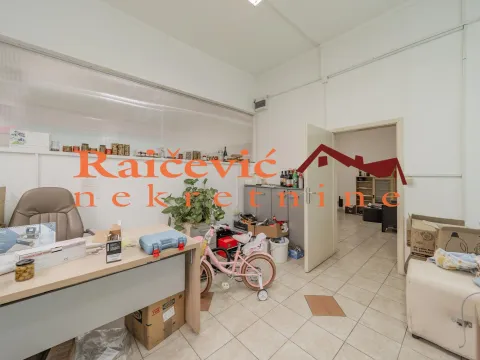 Prodaja, poslovni prostor, 315m², Vojvode Vlahovica, Beograd - image 11
