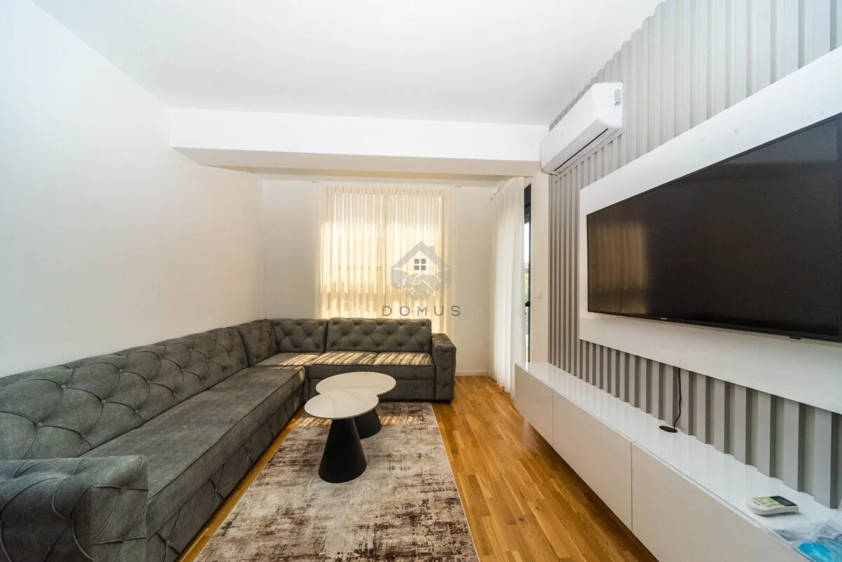Rent, two bedroom apartment, 72m², Stari Aerodrom, Podgorica
