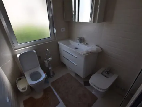 Rent, two bedroom apartment, 90m², Centar, Tivat - image 5