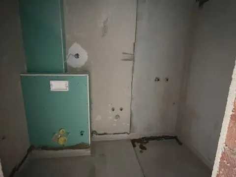 Prodaja, jednosoban stan, 47m², Centar, Bar - image 2