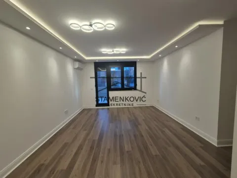 Rent, four bedroom apartment, 95m², Adamovićevo Naselje, Novi Sad Sve Podlokacije - image 3