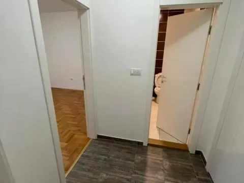 Sale, two bedroom apartment, 50m², Centar, Novi Sad - image 10