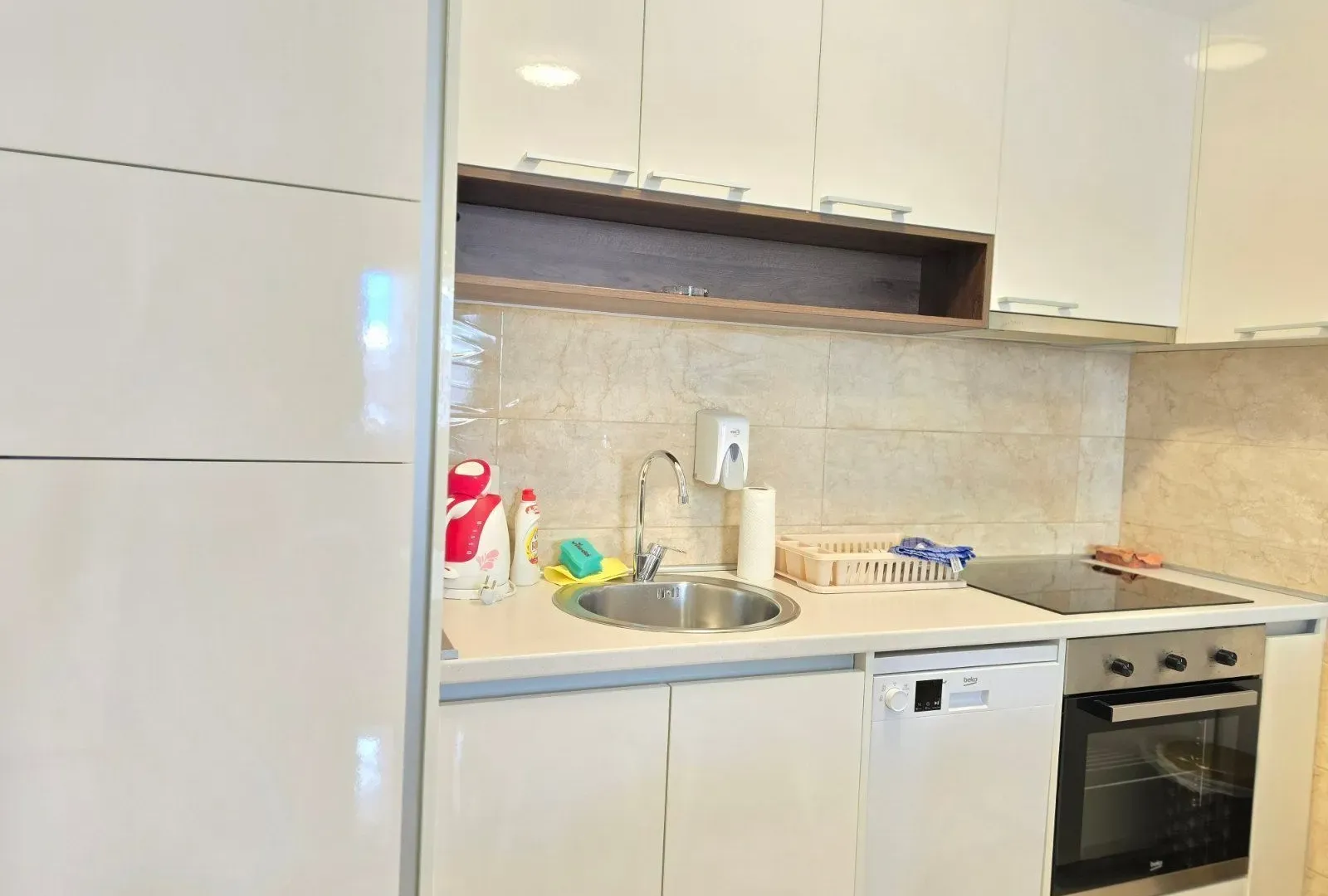 Sale, three bedroom apartment, 93m², Bečići, Budva