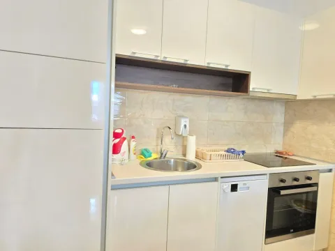 Prodaja, trosoban stan, 93m², Bečići, Budva - image 11