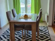 Rent, three bedroom apartment, 100m², Tivat, Crna Gora - image 12