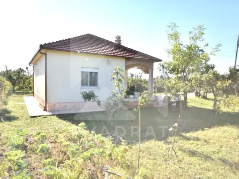 Sale, house, 68m², Zeta, Podgorica - image 14