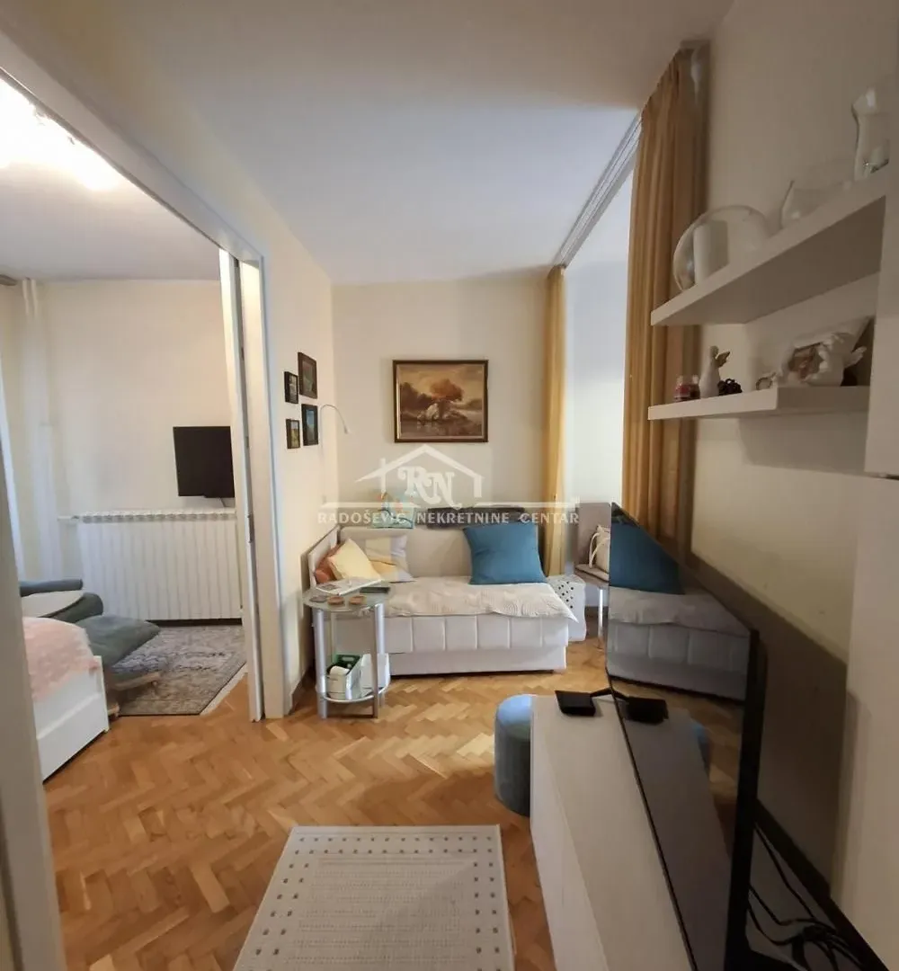 Prodaja, jednosoban stan, 38m², Vukov Spomenik, Zvezdara Sve Podlokacije