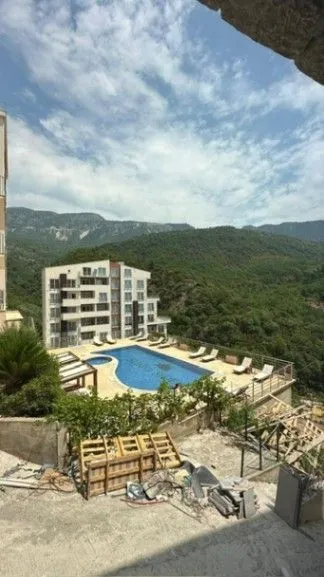 Sale, one bedroom apartment, 42m², Bečići, Budva