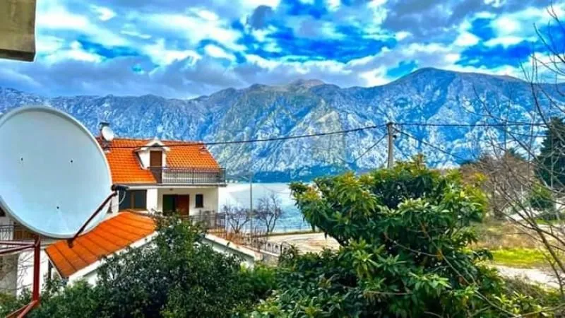 Sale, house, 249m², Stoliv, Kotor
