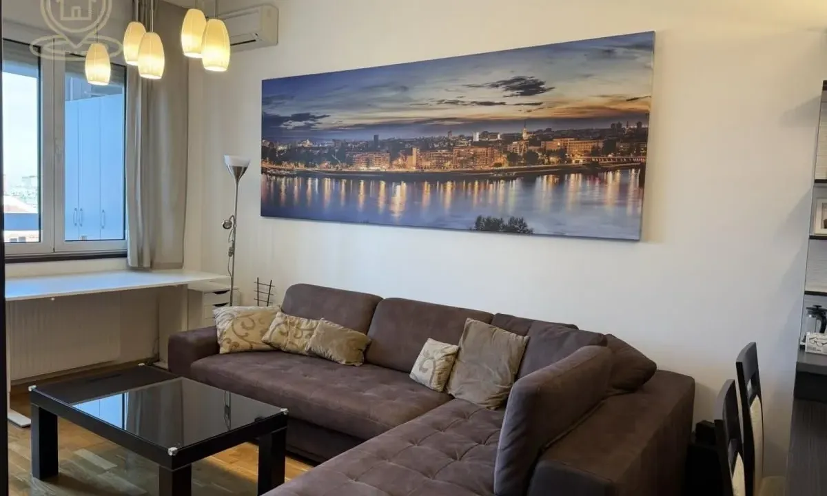 Izdavanje, dvosoban stan, 59m², Bulevar Oslobodjenja, Novi Sad Sve Podlokacije