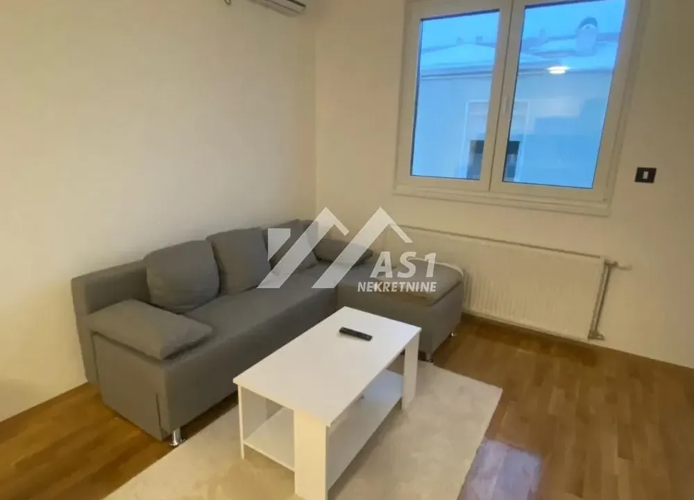 Izdavanje, dvosoban stan, 44m², Telep, Novi Sad Sve Podlokacije