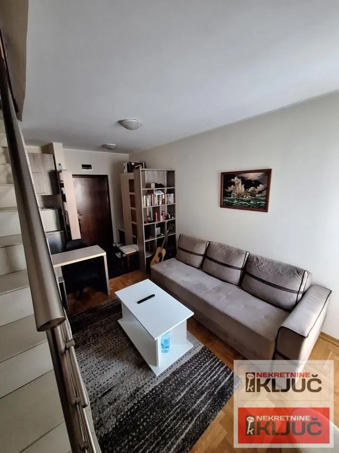 Prodaja, dvosoban stan, 37m², Grbavica, Novi Sad Sve Podlokacije