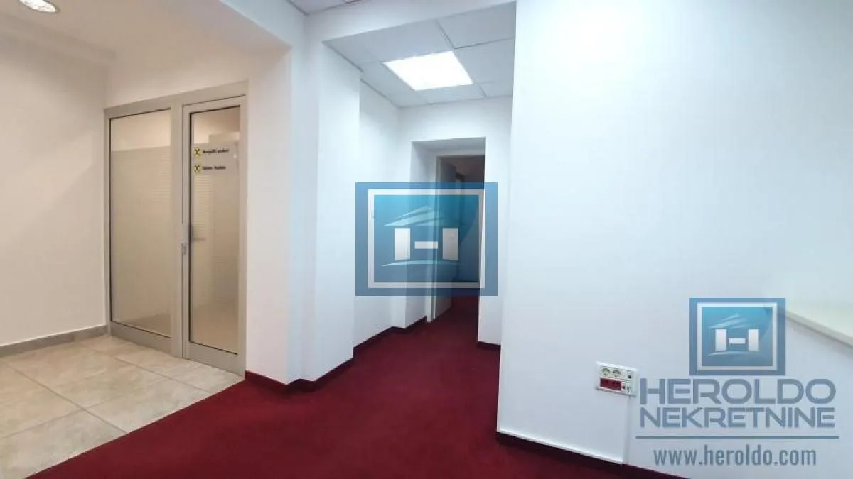 Rent, office space, 171m², Centar, Jagodina