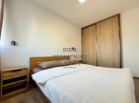 Rent, three bedroom apartment, 100m², Blok 6, Podgorica - image 8