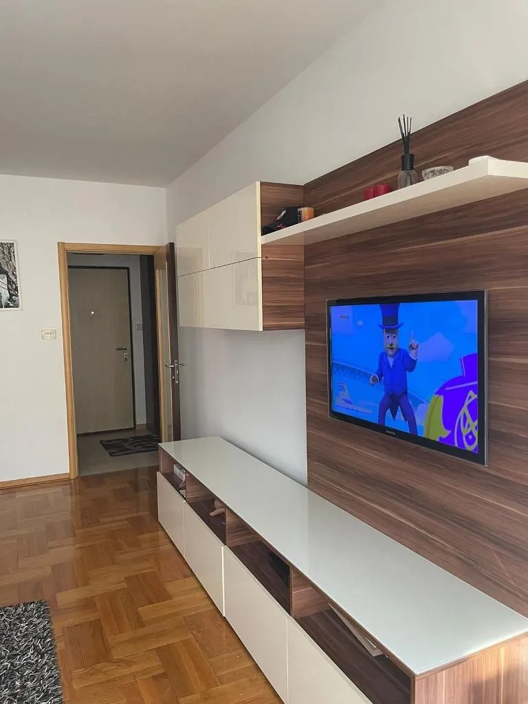 Rent, one bedroom apartment, 54m², Pobrežje, Podgorica