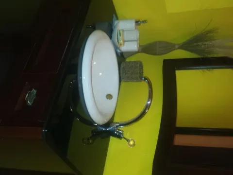 Izdavanje, dvosoban stan, 65m², Dobrota, Kotor - image 5