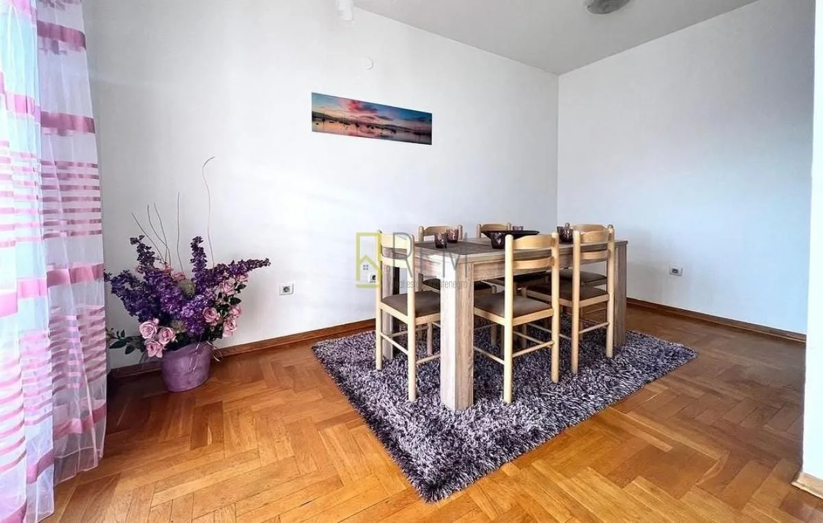 Rent, two bedroom apartment, 78m², Stari Aerodrom, Podgorica