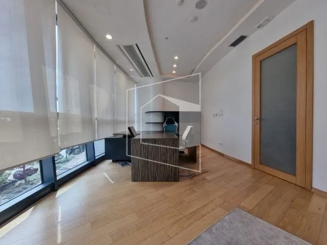 Rent, office space, 193m², Kod Capital Plaze, Podgorica
