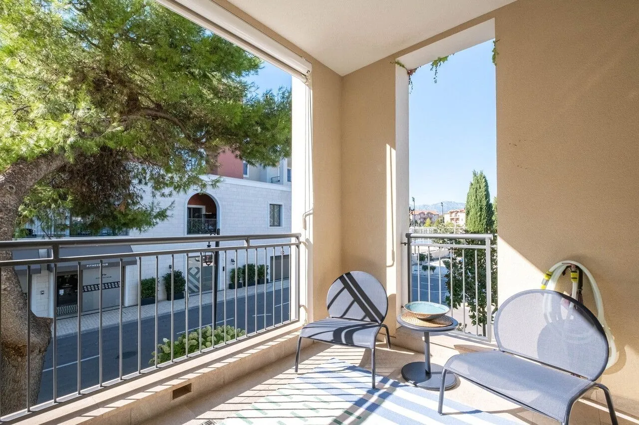 Prodaja, jednosoban stan, 57m², Luštica, Tivat